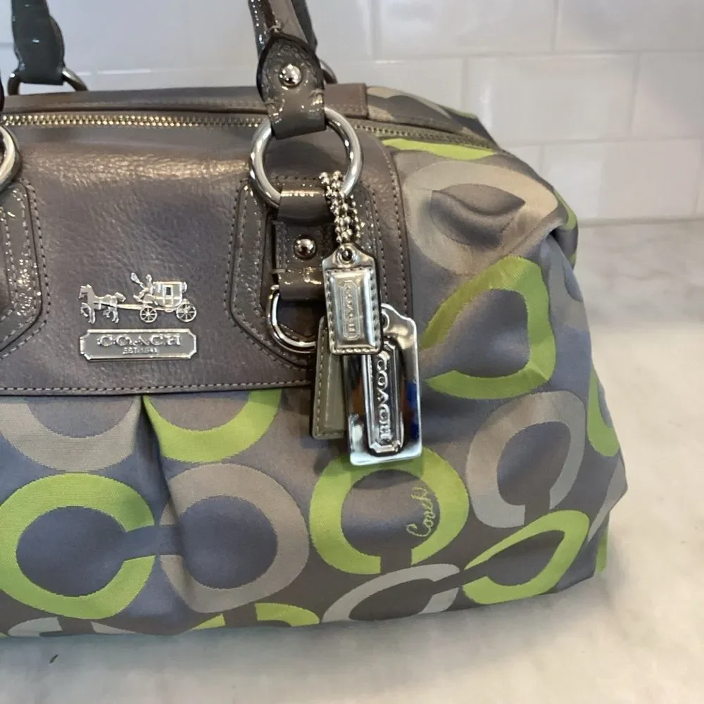 Coach Purse Handbag Y2K Pocketbook Madison Sabrina Op Art Signature Satchel Bag